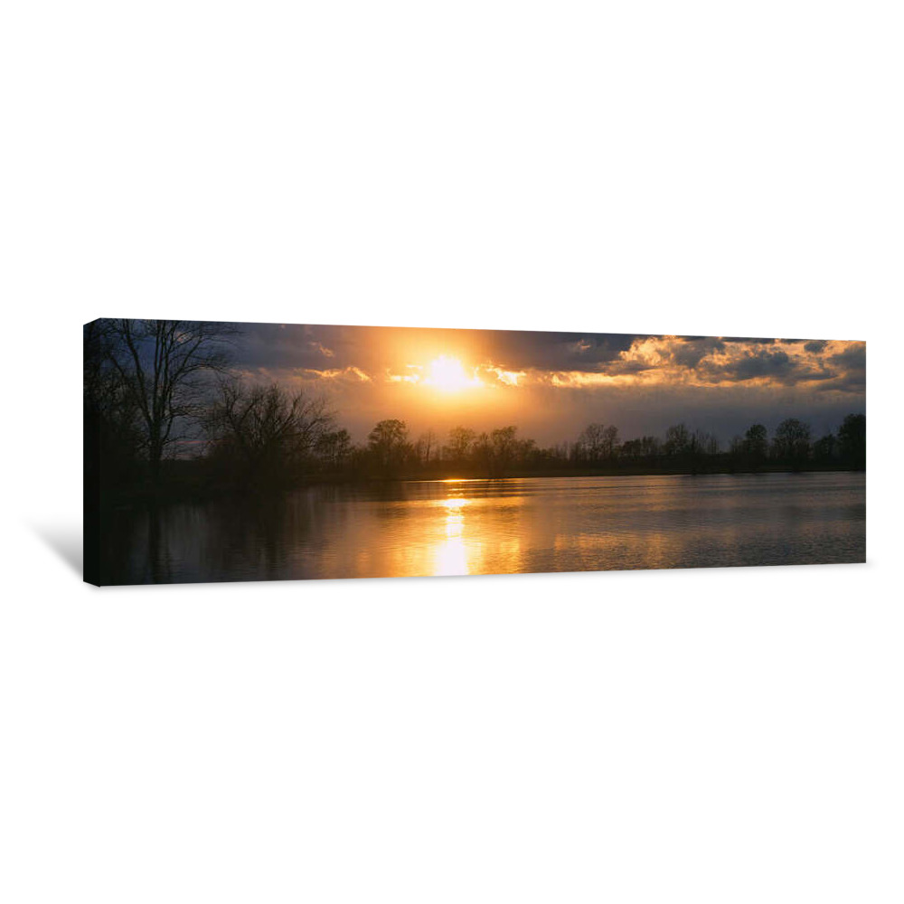 Reflection Of Sun In Water, West Memphis, Arkansas, USA Canvas Wrap
